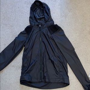 Black wind breaker
